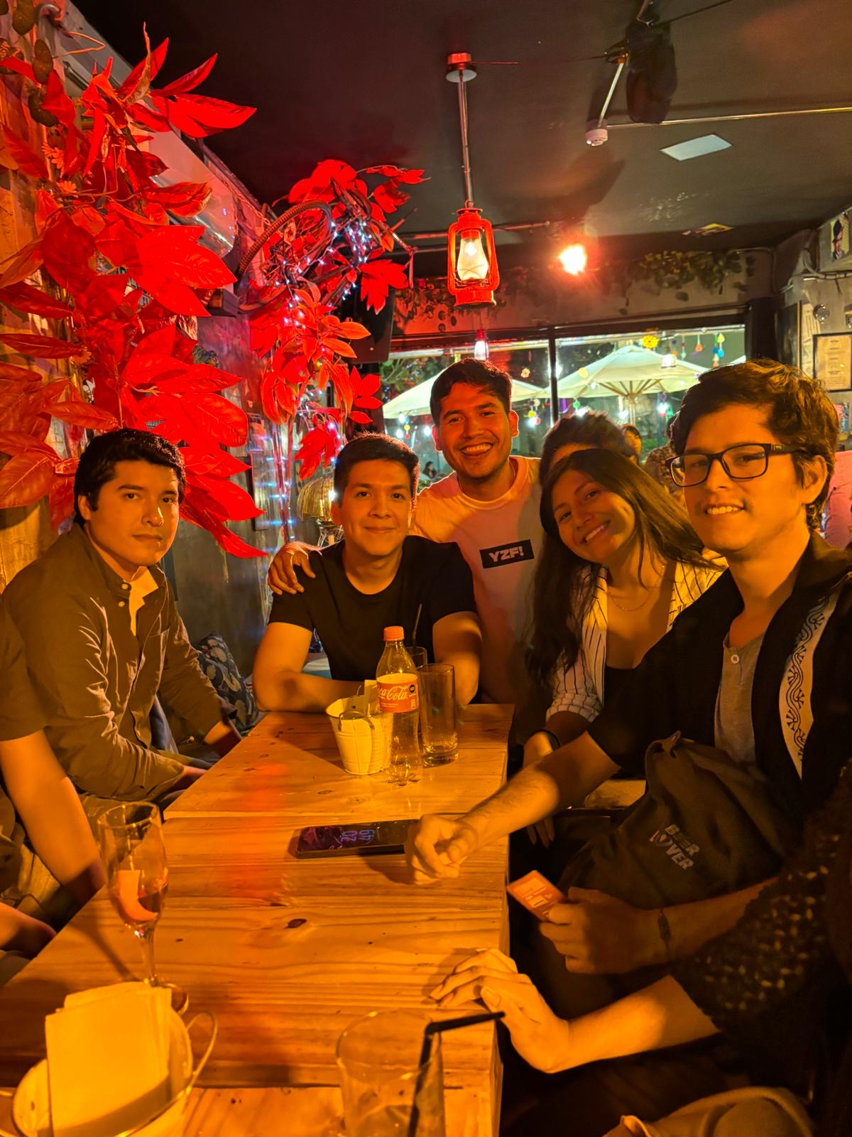 yazafo realiza su primer meet & greet en lima